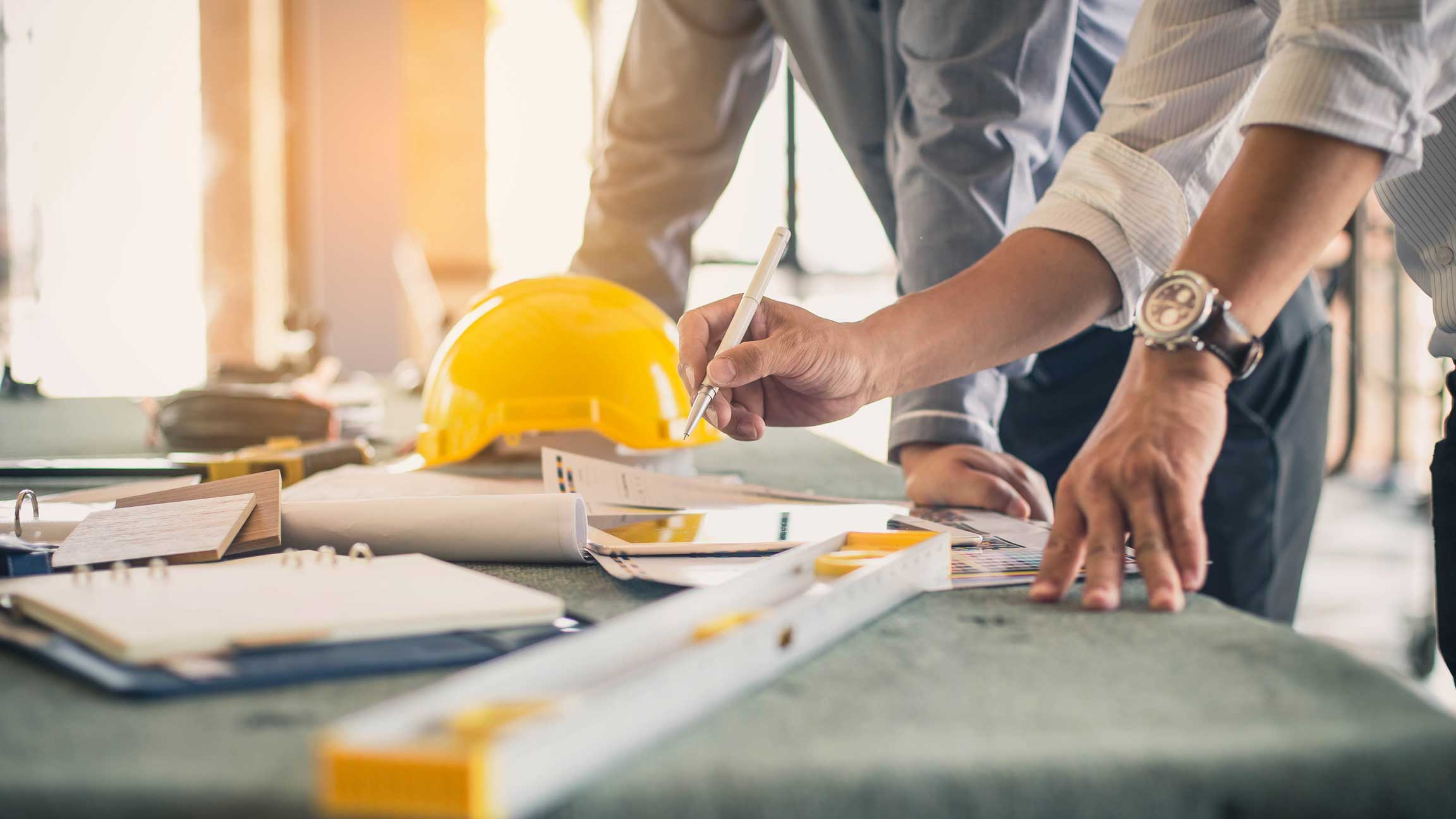 Risk Management in Strategic Planning and Construction Scheduling